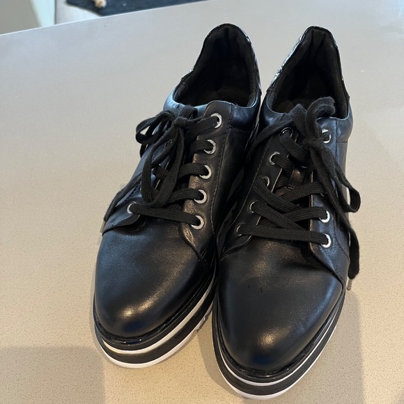 Wishbone collection platform sneakers. 10/40 - Picture 1 of 14